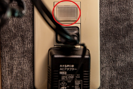 Connecting external 100 V power supply