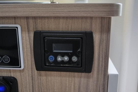 インバータースイッチ(シンク下)